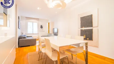 Apartment on Carrer de la Llanterna photo 11