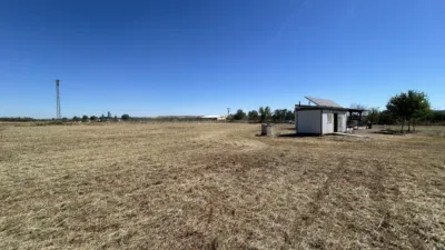 Rustic property on La Nava Street photo 46