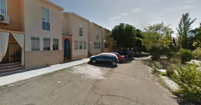 Semi-detached house on Calle de la Cañada, 10 photo 2