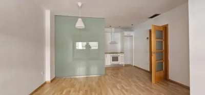 Apartment on Carrer de Rafael Casanova photo 4