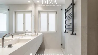 Apartment on Calle de Valverde photo 44