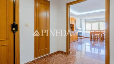 Apartment on Carrer del Cid photo 13