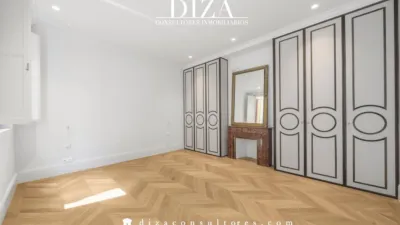 Apartment on Calle de Valverde photo 29