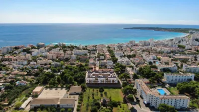Apartment on Avinguda de Joan Servera Camps photo 2