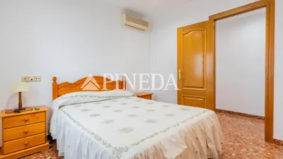 Apartment on Carrer del Cid photo 36