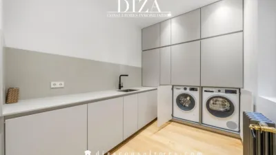 Apartment on Calle de Valverde photo 26