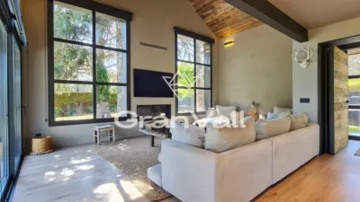 Chalet in Deulofeu photo 3