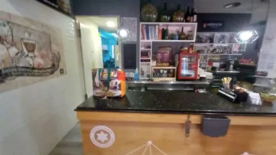 Local comercial en alquiler en Avenida de la Mahía, cerca de Calle Pedregal - Vista 4