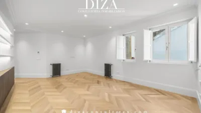 Apartment on Calle de Valverde photo 48