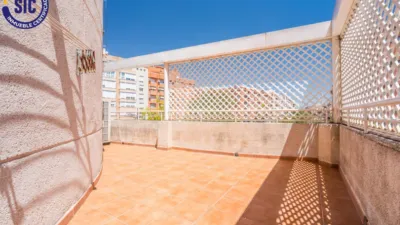 Apartment on Carrer de la Serrería photo 12