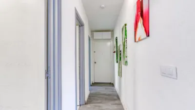 Apartamento en Carrer de Mercè Rodoreda photo 24
