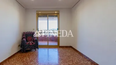 Apartment on Carrer del Cid photo 18