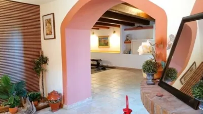 Rustic finca in Montbarbat photo 5
