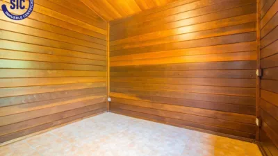 Chalet on Carrer de la Foia de Bunol photo 33