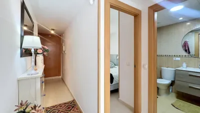 Penthouse on Calle Islas Canarias photo 30