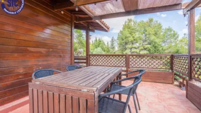 Chalet on Carrer de la Foia de Bunol photo 2