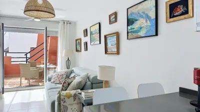 Penthouse on Calle Islas Canarias photo 17