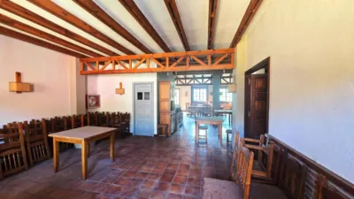 Hotel in Poblado de Ruente photo 9