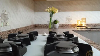 Apartment on Hermanos Navarro Caracena Street photo 32