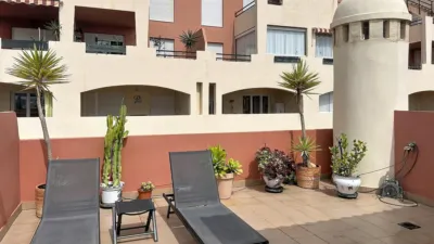 Penthouse on Calle Islas Canarias photo 24