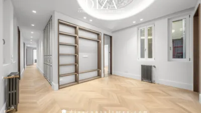 Apartment on Calle de Valverde photo 24