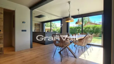 Chalet in Deulofeu photo 11