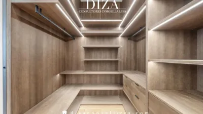 Apartment on Calle de Valverde photo 42