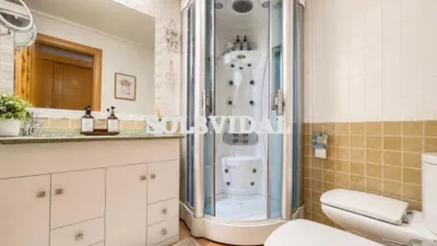Piso en venta en Carrer de la Taronja - Más