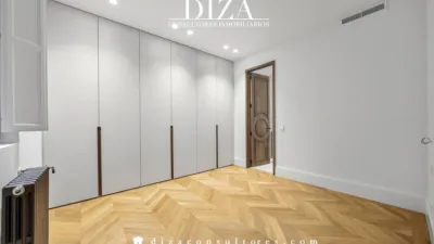 Apartment on Calle de Valverde photo 17