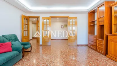 Apartment on Carrer del Cid photo 2