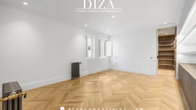 Apartment on Calle de Valverde photo 37