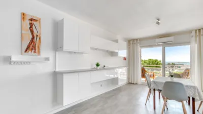 Apartamento en Carrer de Mercè Rodoreda photo 15