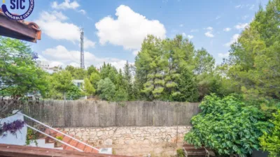 Chalet on Carrer de la Foia de Bunol photo 43