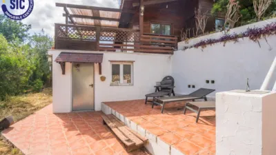 Chalet on Carrer de la Foia de Bunol photo 45