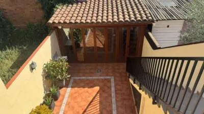 House in Centre photo 8