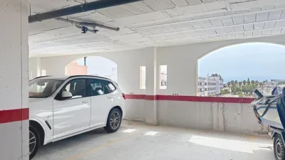 Penthouse on Calle Islas Canarias photo 34