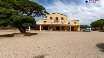 Chalet in Catalonia photo 4