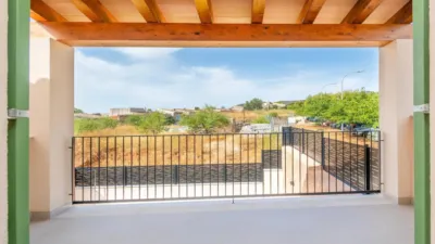 Chalet in Alaró photo 2