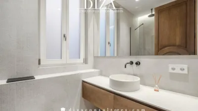 Apartment on Calle de Valverde photo 20