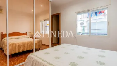 Apartment on Carrer del Cid photo 39