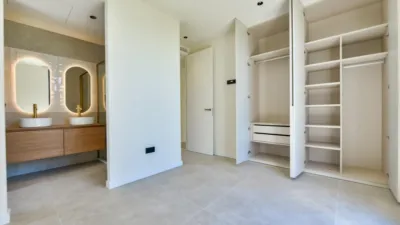 Chalet in Sierra Cortina photo 19