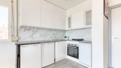 Apartamento en Carrer de Mercè Rodoreda photo 11