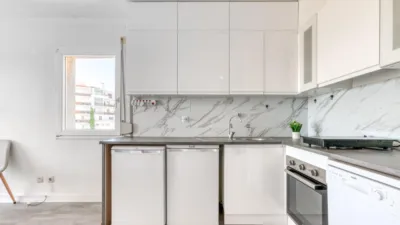 Apartamento en Carrer de Mercè Rodoreda photo 12