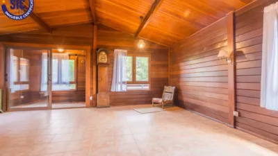 Chalet on Carrer de la Foia de Bunol photo 20