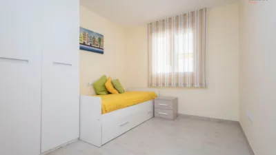 Apartment on Islas Canarias Street photo 33