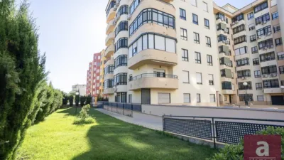 Flat on Calle de Miguel Serrano photo 41