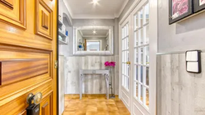 Penthouse in Carrer del Puig Rom photo 11