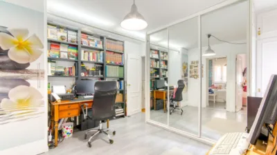 Penthouse in Carrer del Puig Rom photo 18