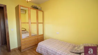 Flat on Calle de Miguel Serrano photo 35