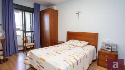 Flat on Calle de Miguel Serrano photo 37